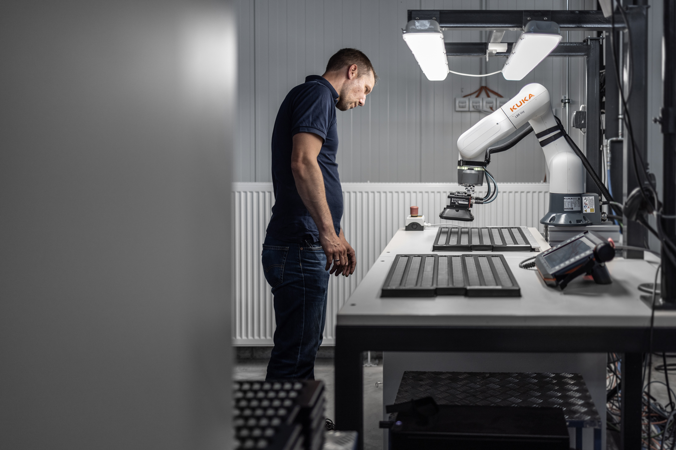 Industrial Intelligence 4.0_beyond Automation | KUKA AG