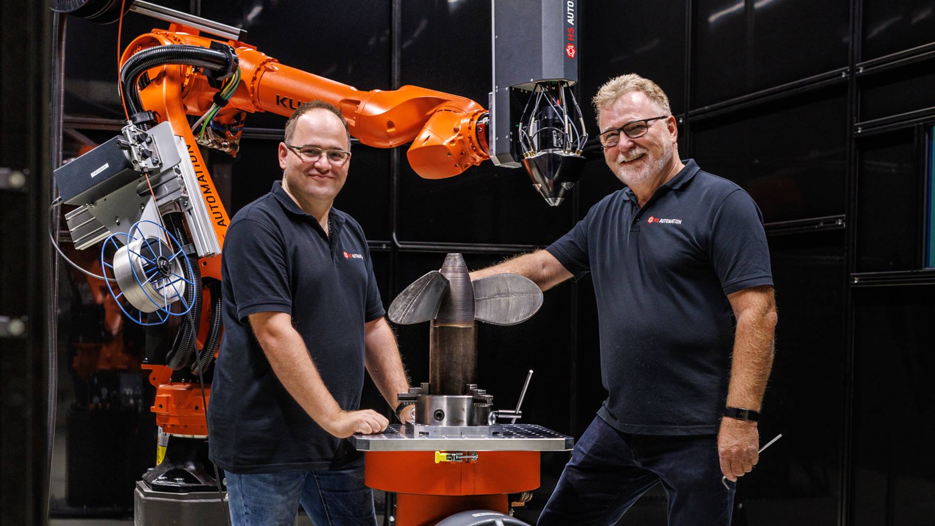 Die Geschäftsführer Marc und Rolf Steidinger eröffnen mit dem Metall-3D-Drucker vor allem dem Mittelstand neue Fertigungsperspektiven.