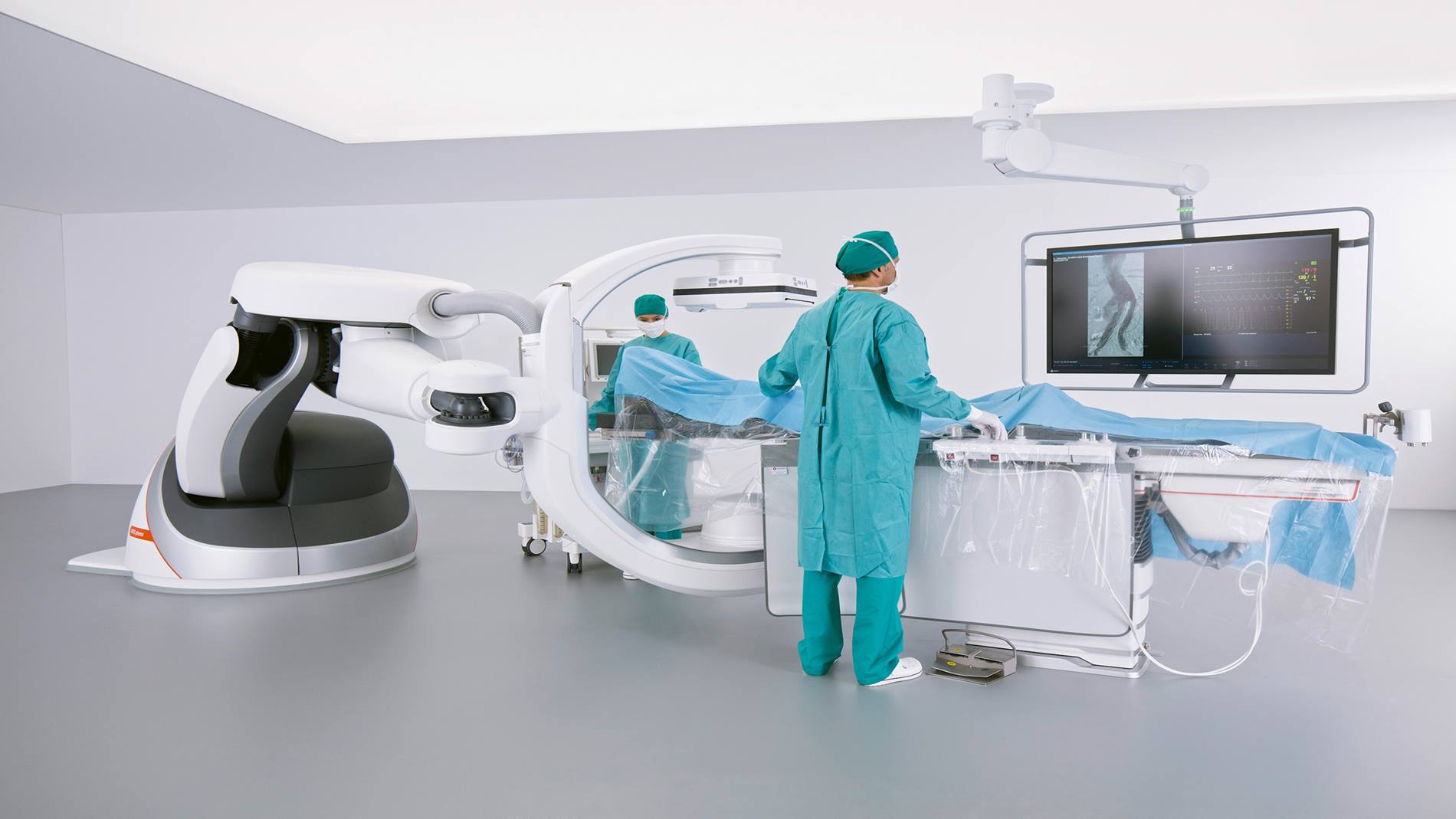 Mit dem Artis pheno von Siemens Healthcare ist der Patient für jede Untersuchung optimal positioniert.