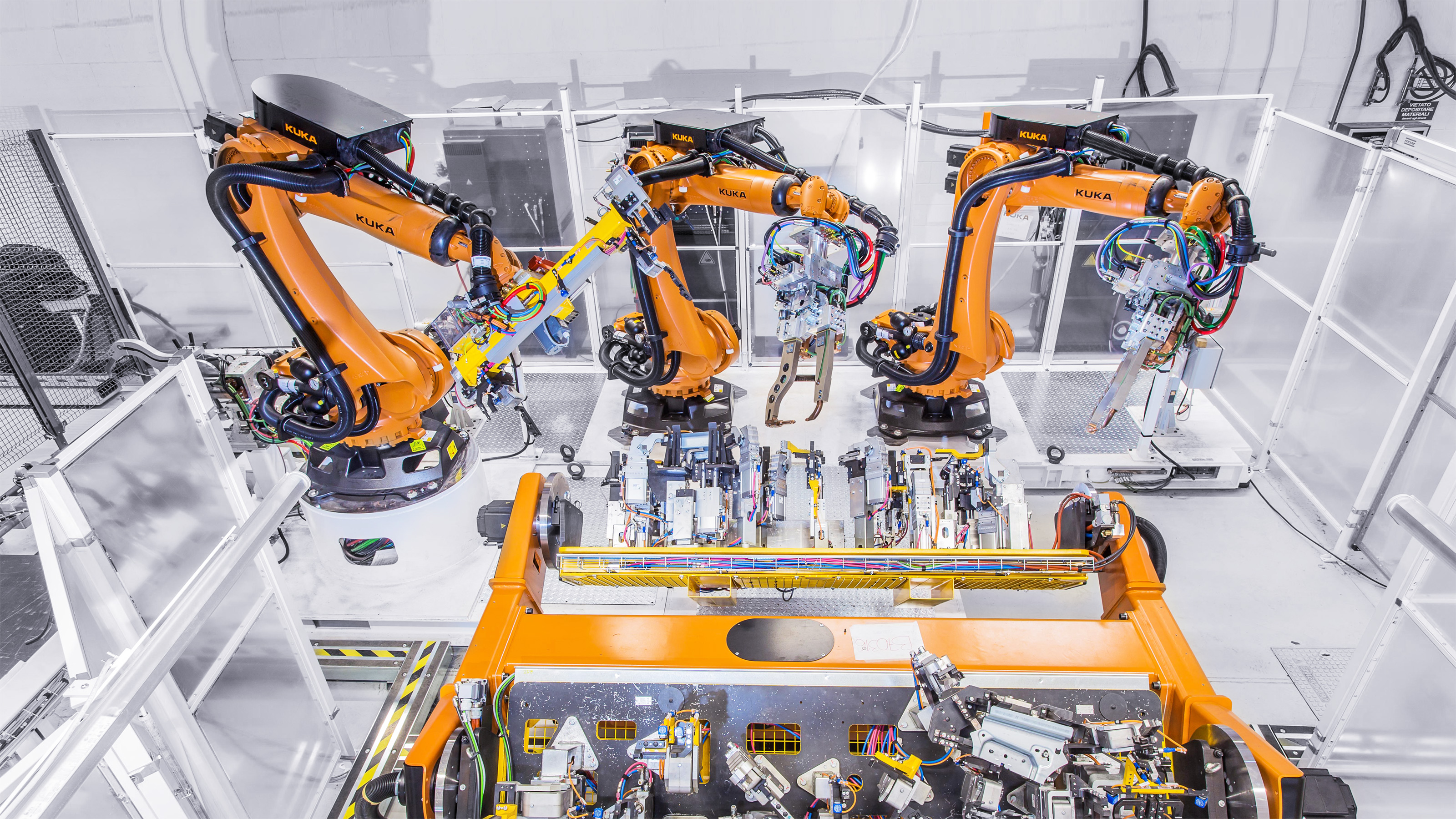 Kuka store welding robot