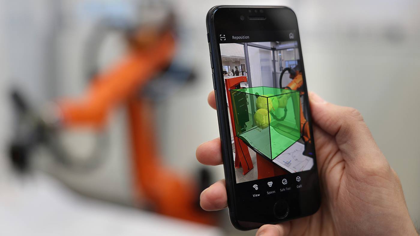 Augmented Reality App für sichere Roboter Inbetriebnahme